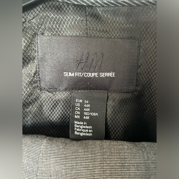 H&M Men’s Slim Fit Grey Suit - Picture 8 of 9
